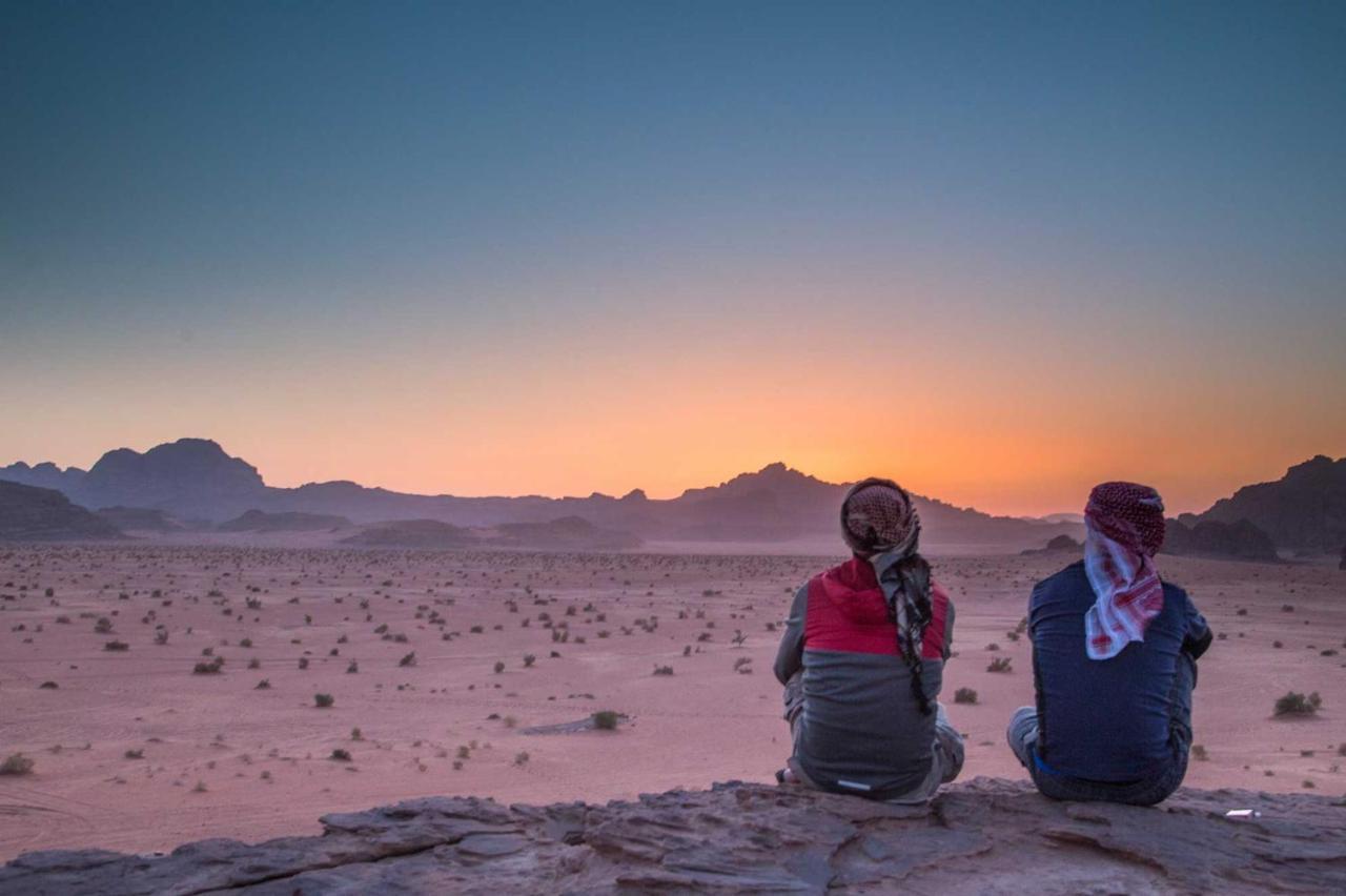 Desert Rock Camp Wadi Rum Eksteriør bilde