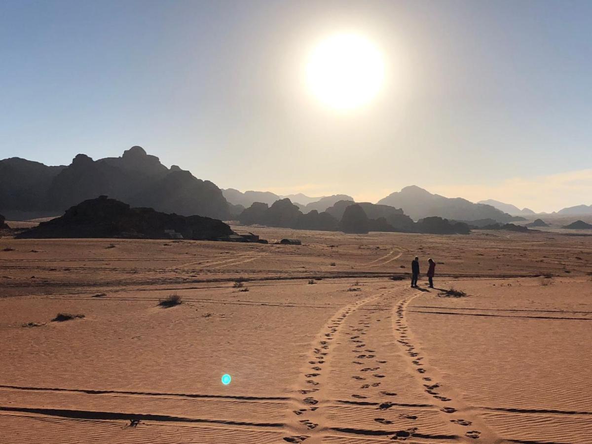 Desert Rock Camp Wadi Rum Eksteriør bilde